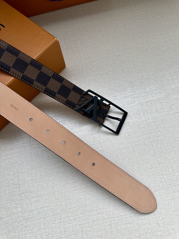 激安ルイヴィトンベルト細部ディテール